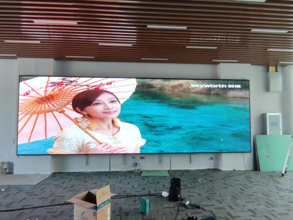 运河P1.53led小间距屏安装案例